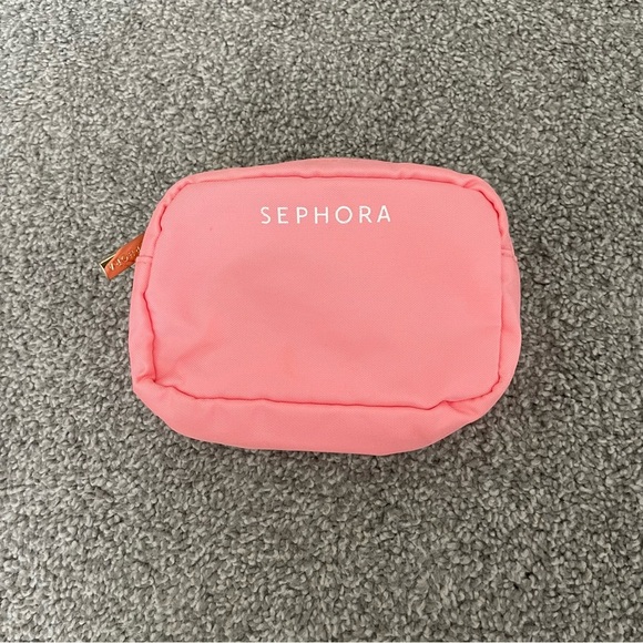 3/$25 mini Sephora makeup bag - Picture 1 of 8
